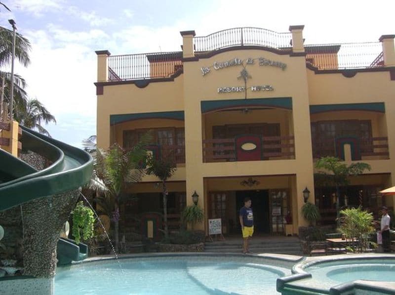 Boracay Travelodge Beach Resort photo 1