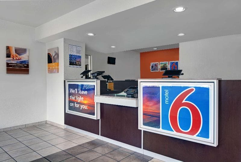 Motel 6 Orlando Kissimmee Main Gate East photo 1