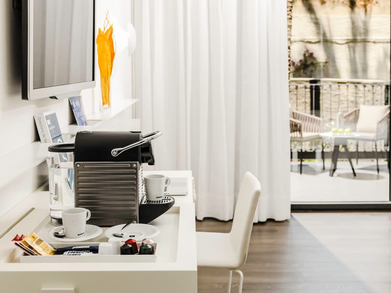 H10 Urquinaona Plaza Hotel - Adults Only 4