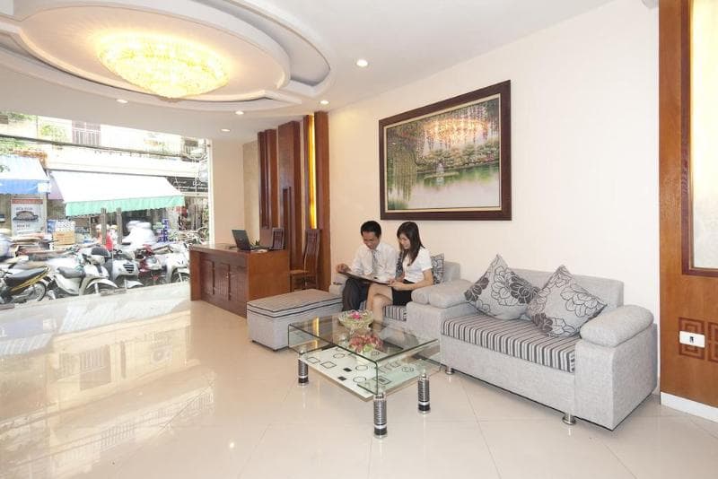 Holiday Suites Hotel & Spa 3
