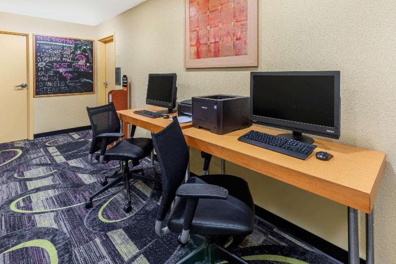 La Quinta by Wyndham Fort Lauderdale Pompano Beach photo 1