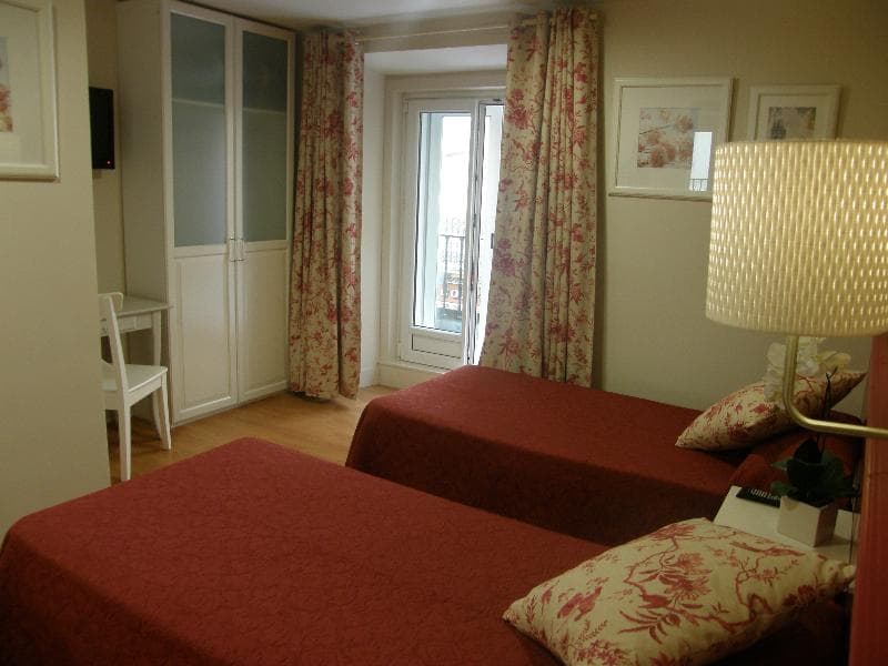 Hostal Matheu 3