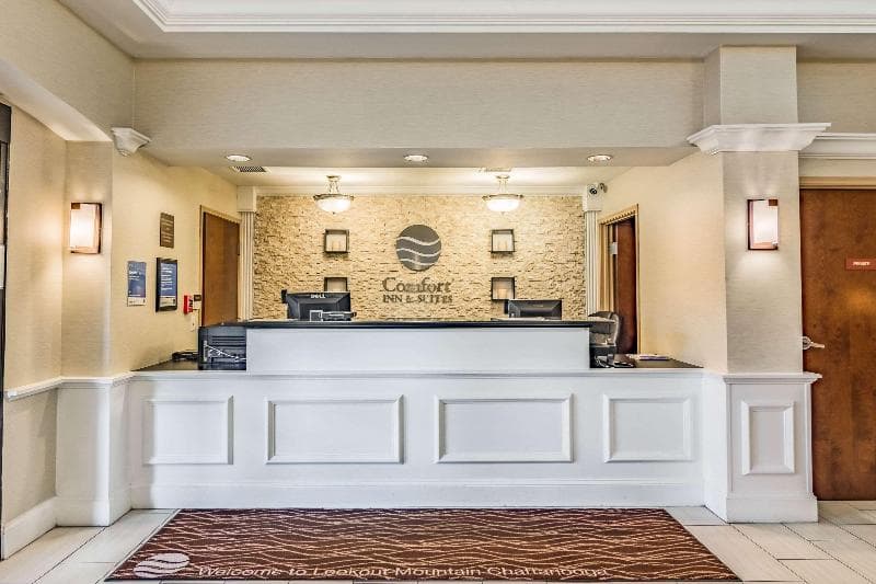 Comfort Inn & Suites Lookout Mountain 4