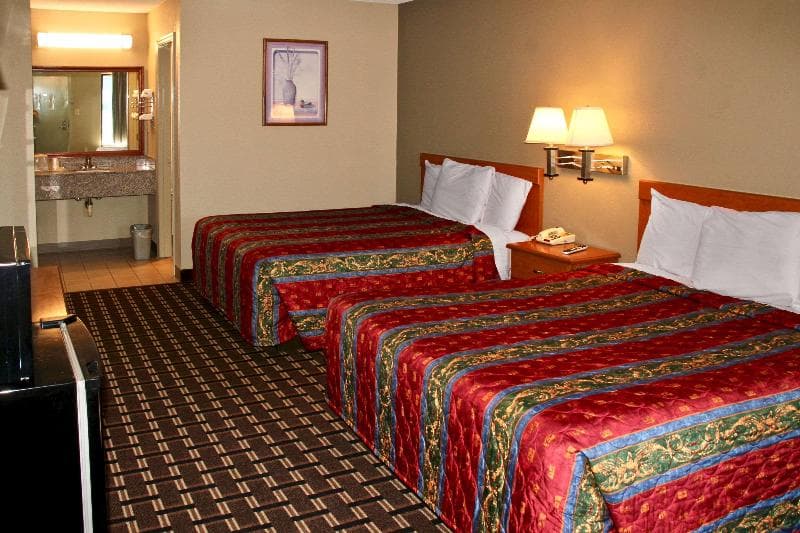 Rodeway Inn University Area 2
