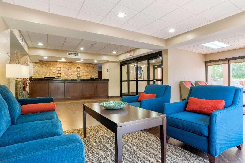 Comfort Suites Tallahassee Downtown 5