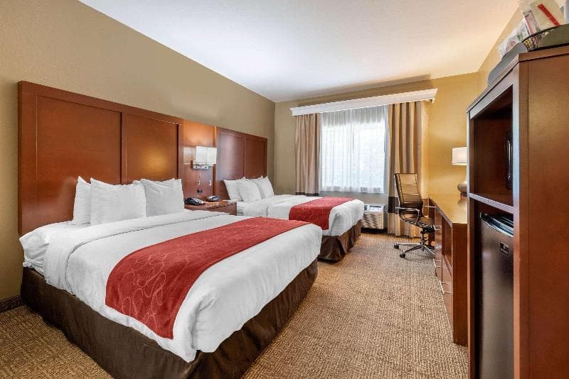 Comfort Suites Fort Collins 5