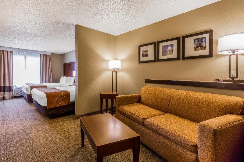 Comfort Suites Jonesboro University Area photo 1