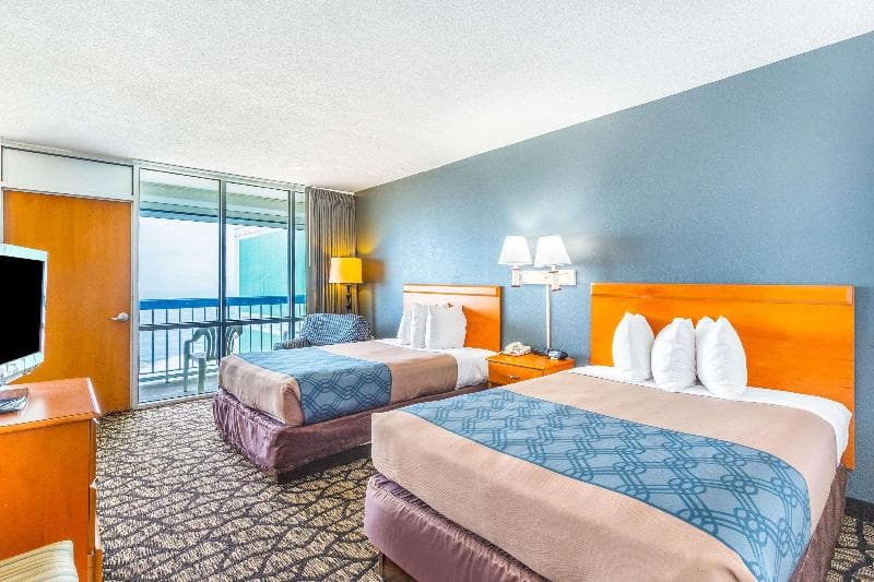 Sea View Hotel 3