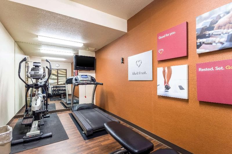 Comfort Suites Portland Airport 2
