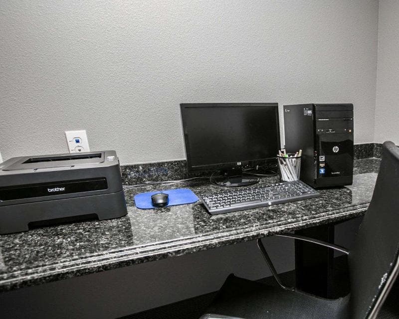 Restwell Inn & Suites 2