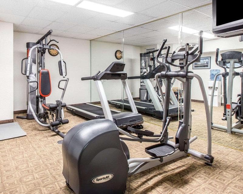 Comfort Inn and Suites Robins AFB photo 1