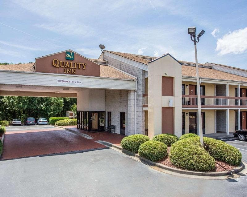Quality Inn Fort Jackson 2