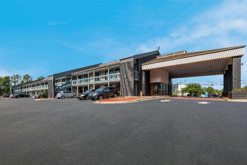 Quality Inn Fort Jackson 3
