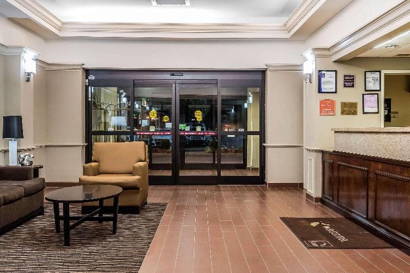 Sleep Inn & Suites 5