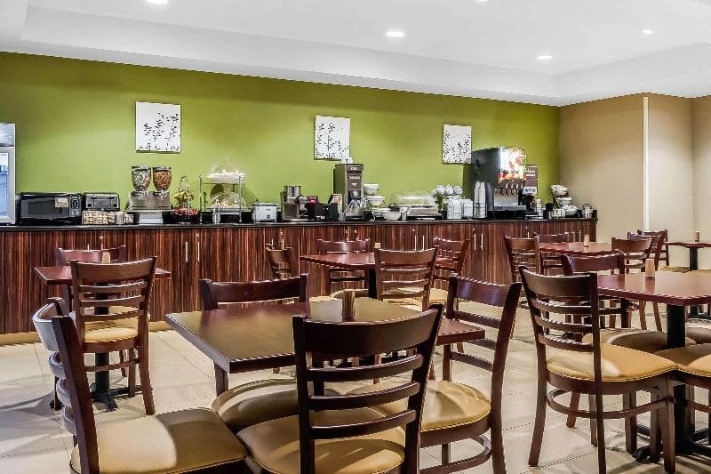 Sleep Inn & Suites 2