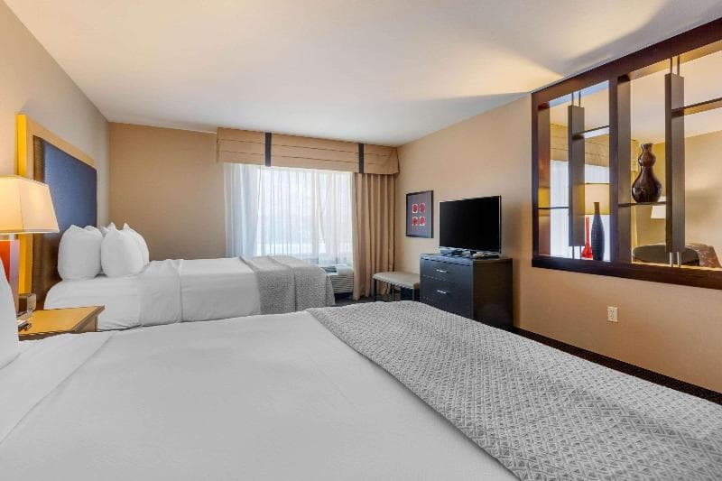 Cambria Suites Fort Collins 5