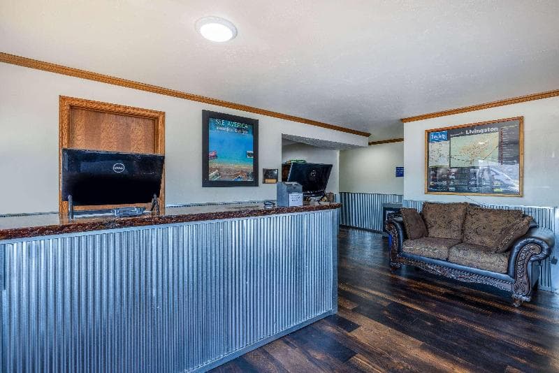 Travelodge by Wyndham Livingston 3