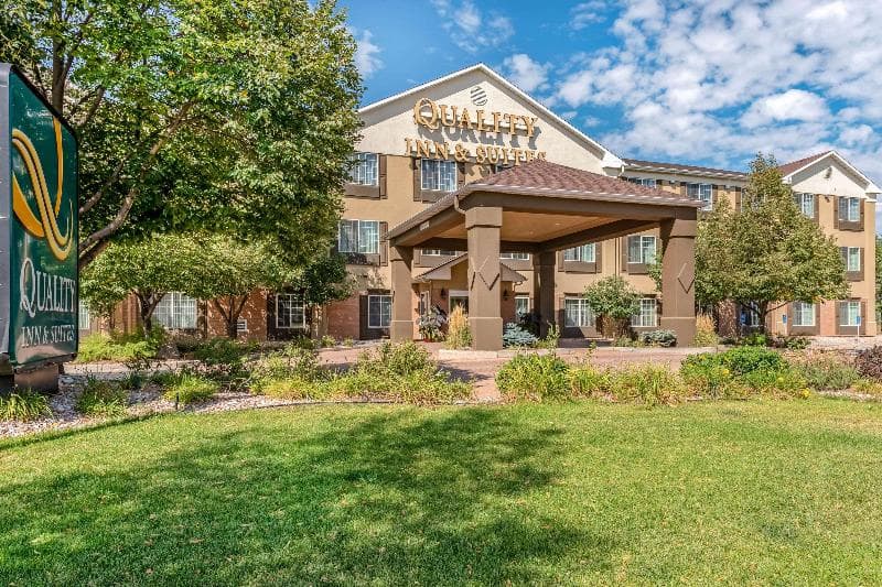 Quality Inn & Suites University 5