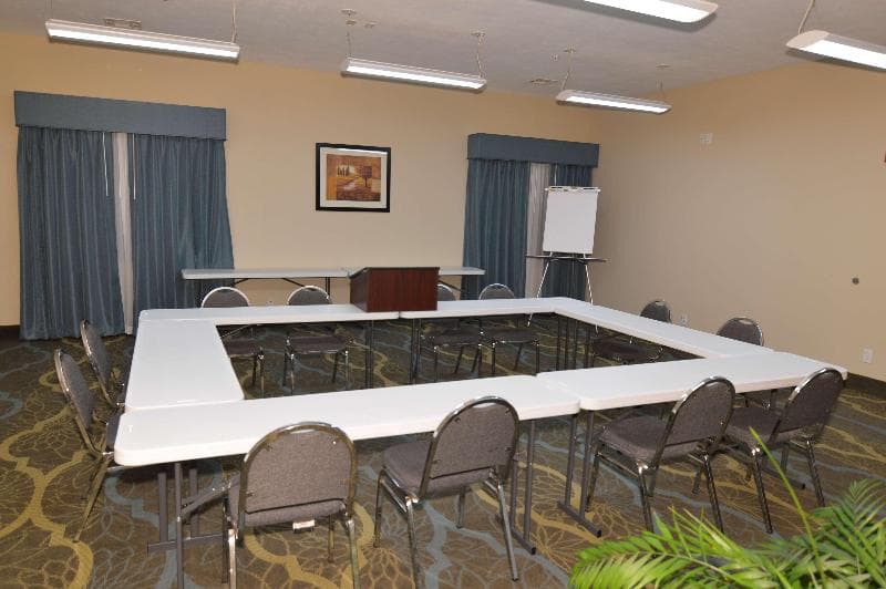 Best Western Franklin Town Center Hotel & Suites photo 1