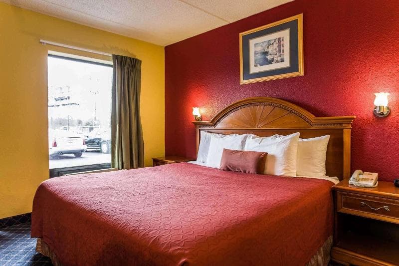 Rodeway Inn Charlotte 3