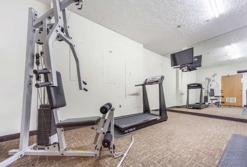 Quality Inn And Suites Omaha 2