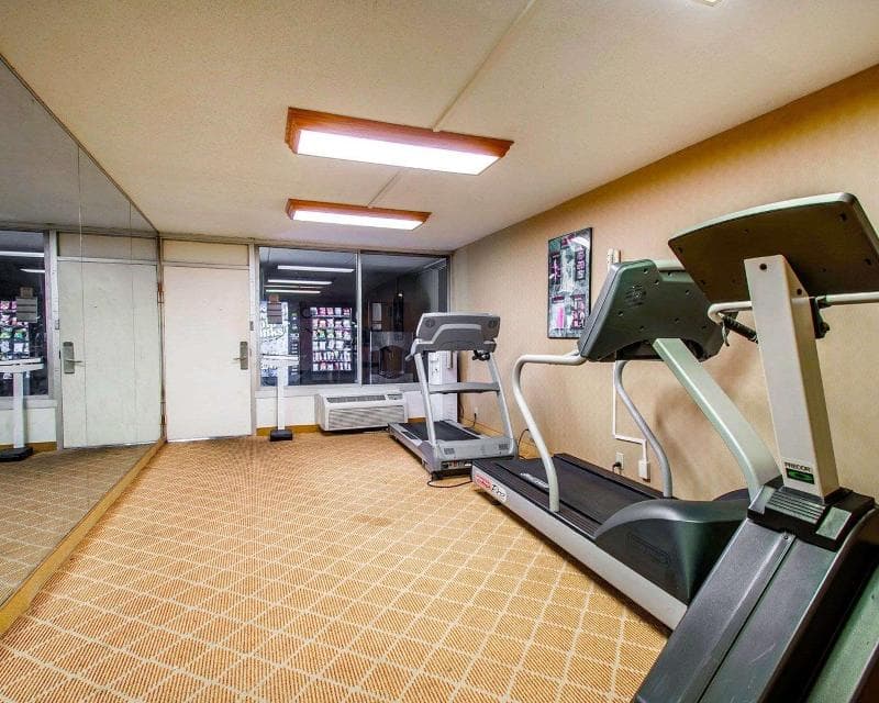 Clarion Inn And Suites Dothan South 2