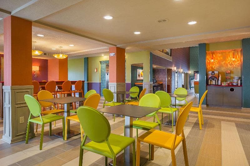 Clarion Inn & Suites 3