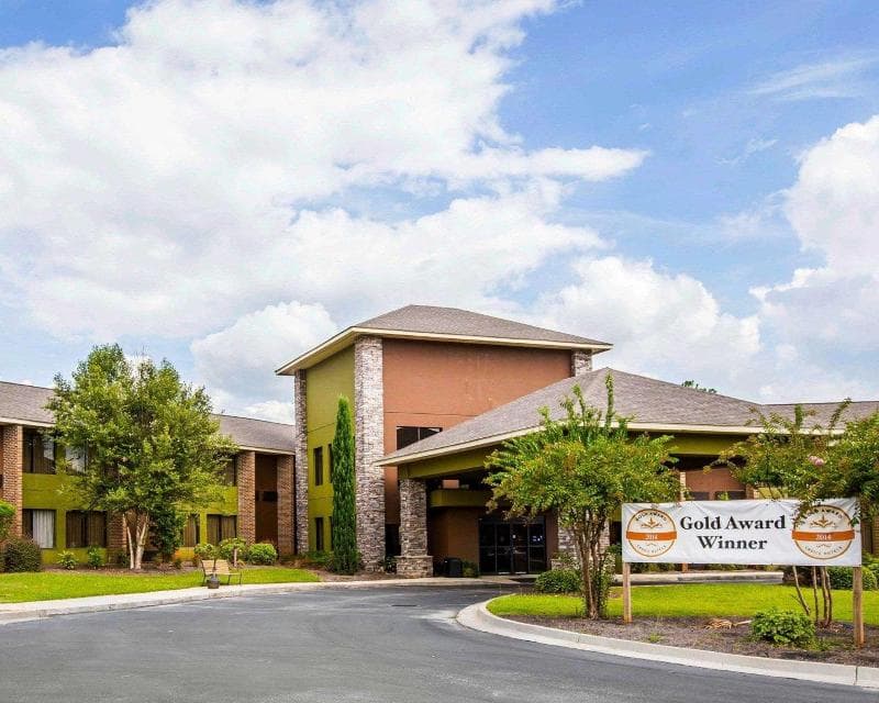 Comfort Inn 2