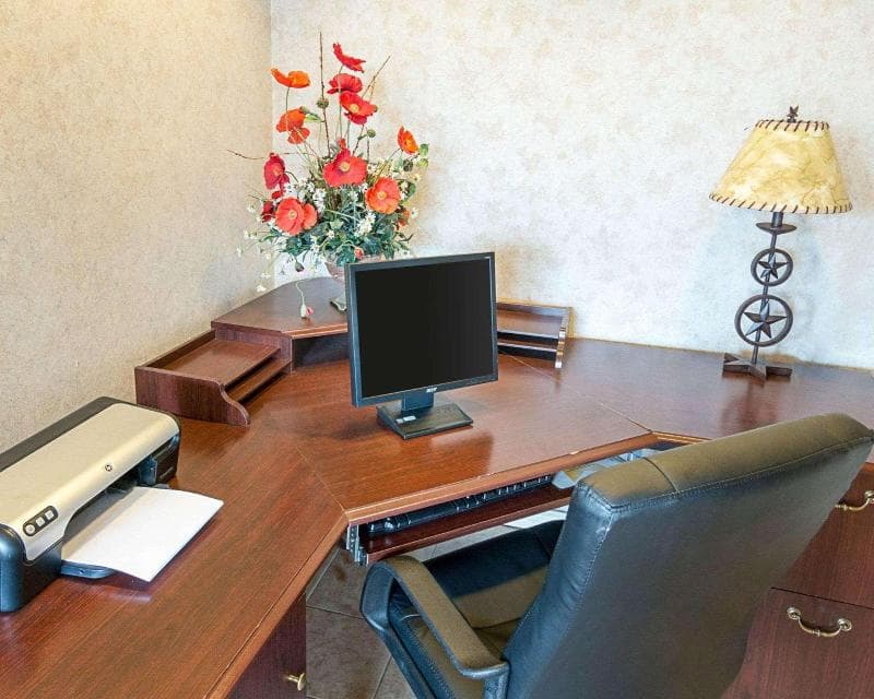 Econo Lodge Hillsboro photo 1
