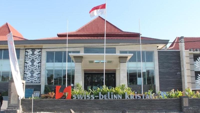 Swiss-Belinn Kristal Kupang 2