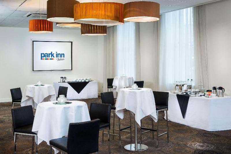 Park Inn by Radisson Palace Southend-on-Sea 5