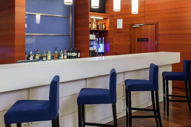 Hampton by Hilton Warsaw Airport 2