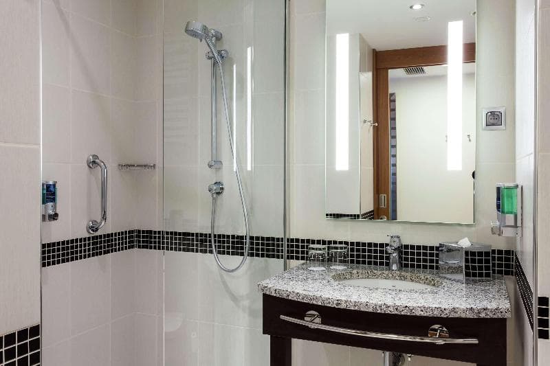 Hampton by Hilton Warsaw Airport 5