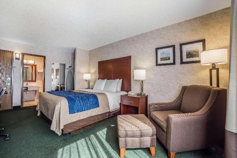 Yellowstone River Inn and Suites 4