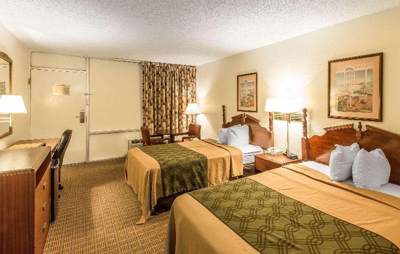 Econo Lodge Thomasville photo 1