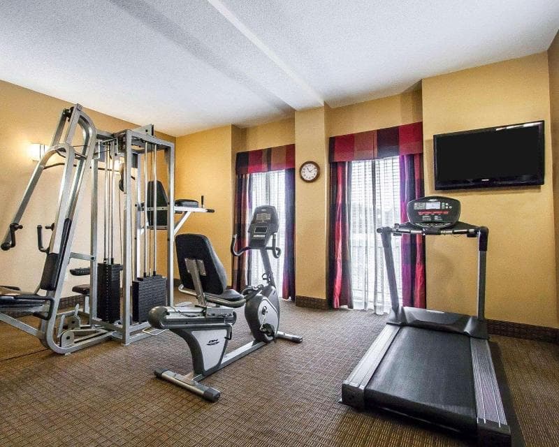 Sleep Inn & Suites 2