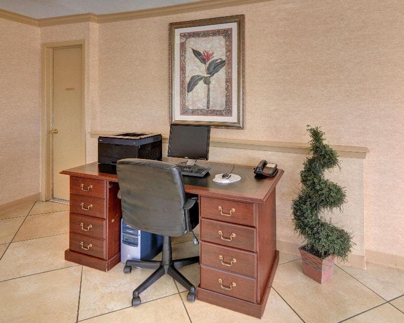 Quality Inn Marshall photo 1