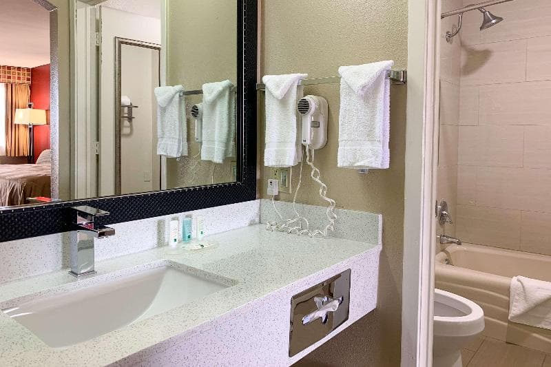 Quality Inn Marshall 3