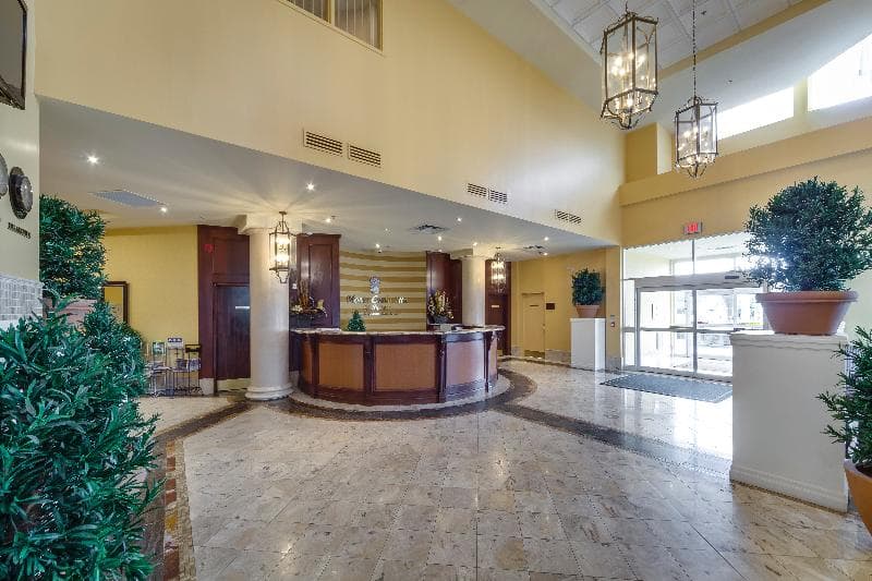 Monte Carlo Inn & Suites Downtown Markham 2