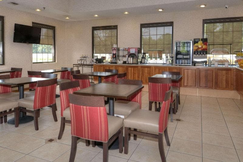 Comfort Inn 5