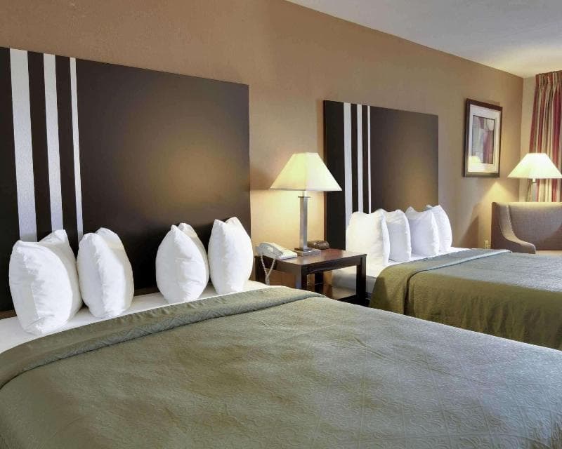 Quality Inn & Suites 3