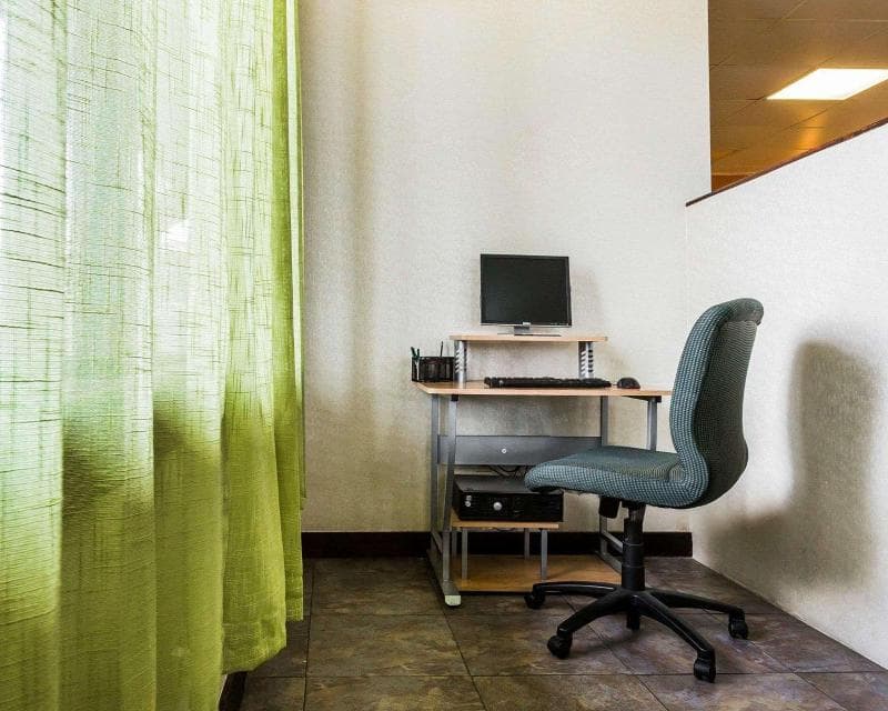 Quality Inn & Suites main