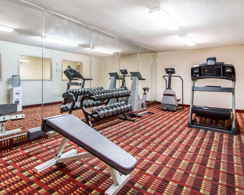 Quality Inn And Suites Marion 2