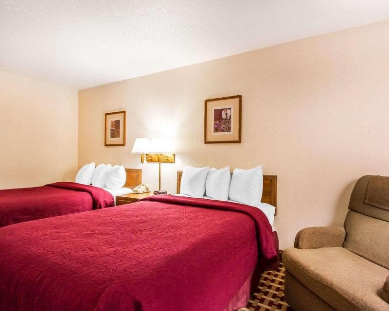 Quality Inn And Suites Marion 4
