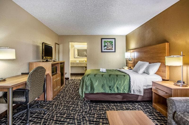 Quality Inn Bowling Green 2
