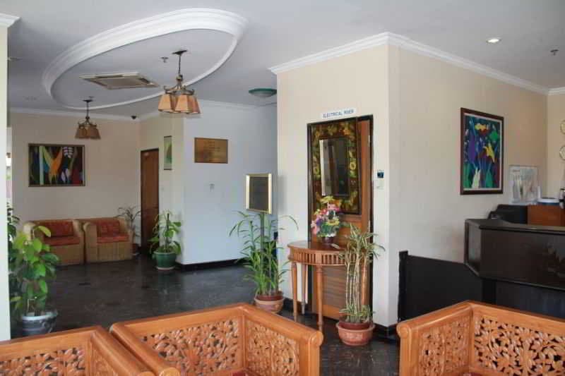 D'anggerek Hotel photo 1