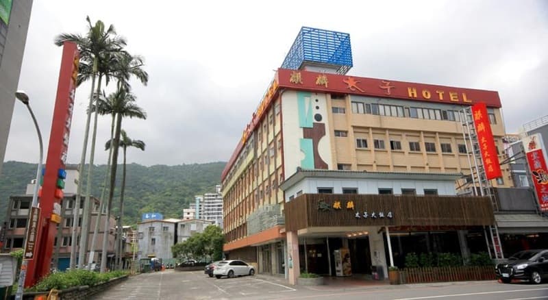 Prince Hotel 3