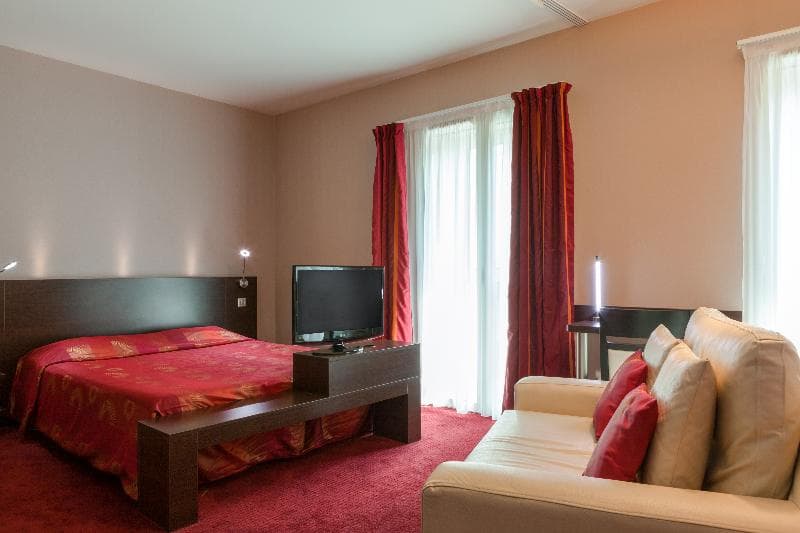 Inter-Hotel Les Thermes De L'avenue 4