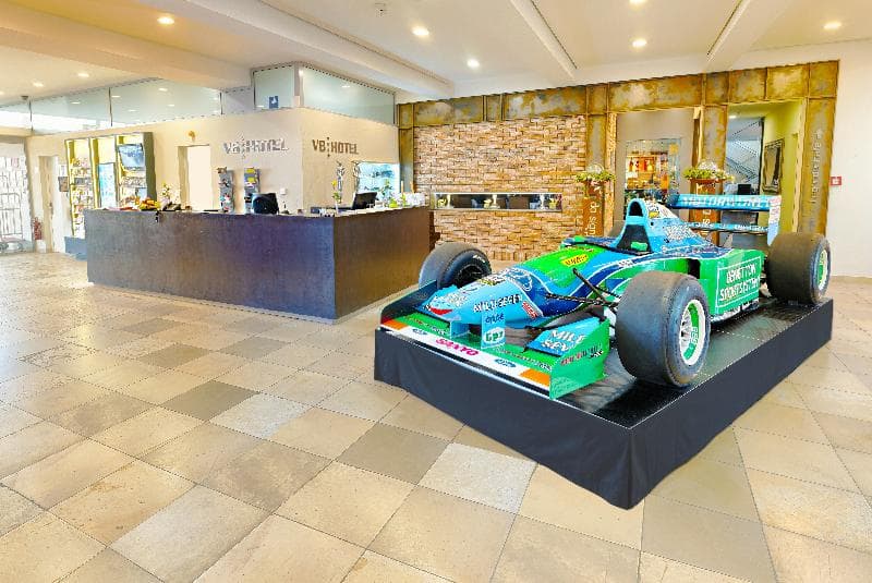 V8 Hotel Classic Motorworld Region Stuttgart 4