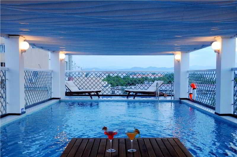 Moonlight Hotel Hue main